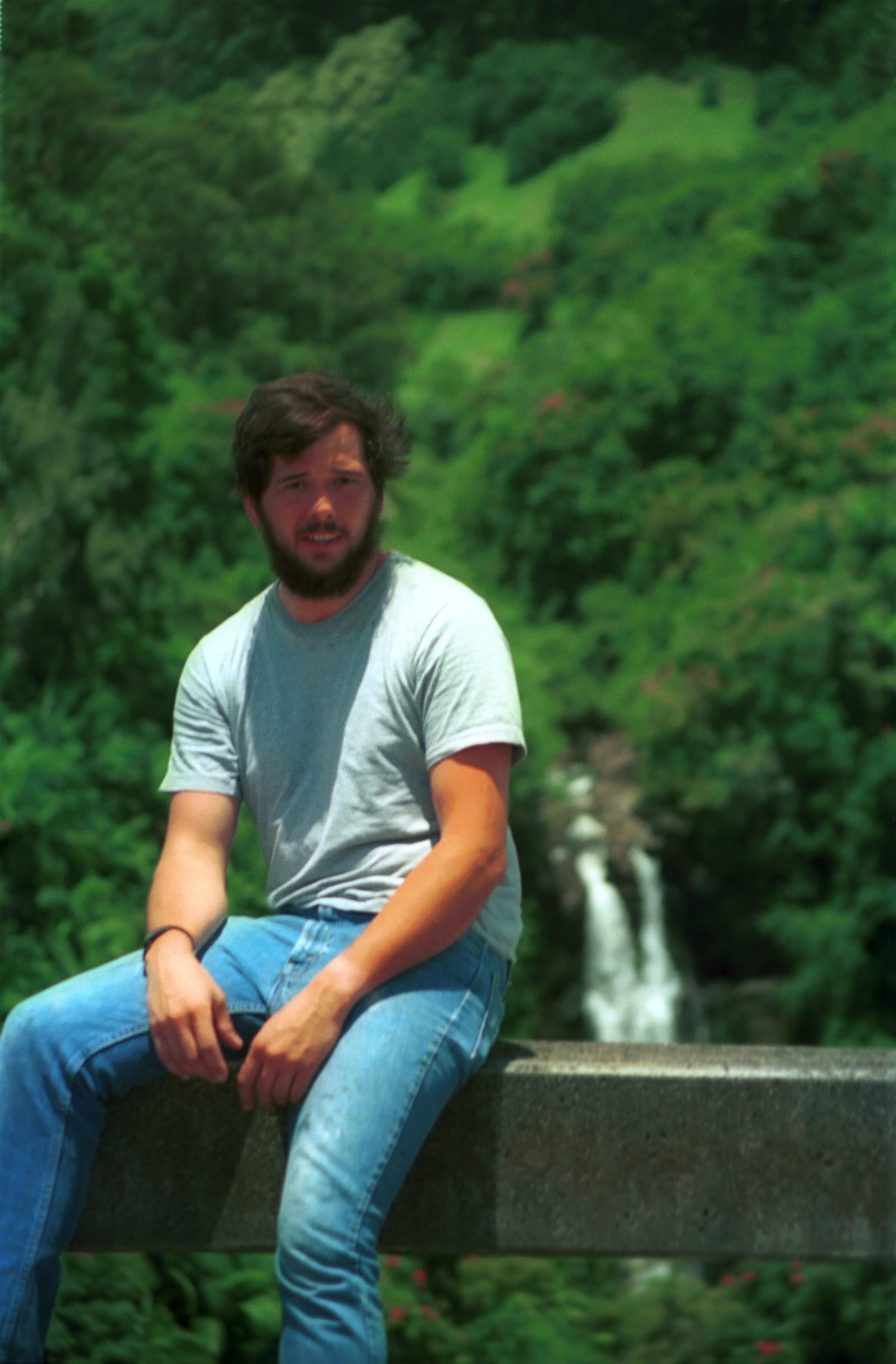 Film Scanning with Linux and More with a Nikon LS 2000